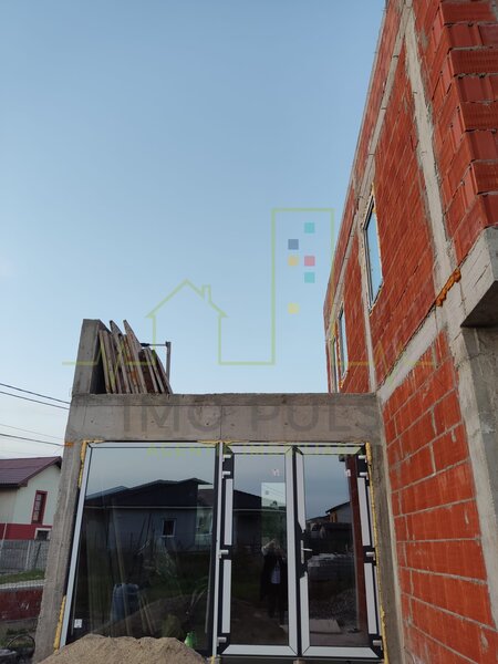 Timis  1/2 duplex in Sacalaz, cu regim de inaltime Parter + Etaj