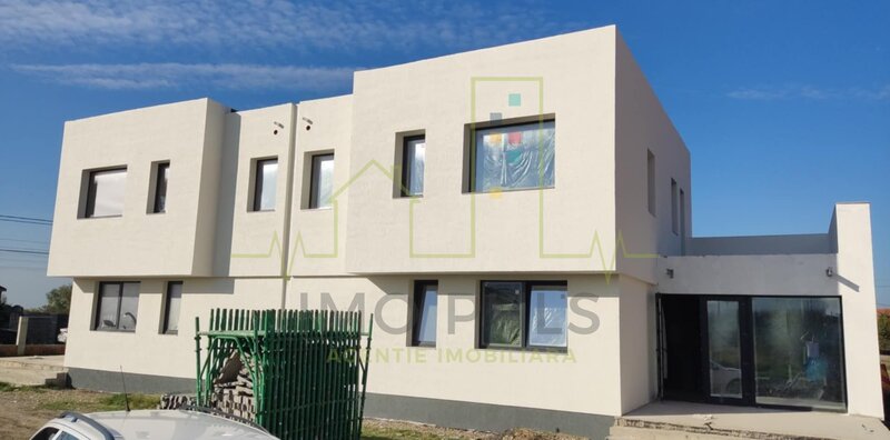 Timis  1/2 duplex in Sacalaz, cu regim de inaltime Parter + Etaj